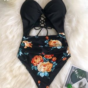 Cupshe One piece bathing suit